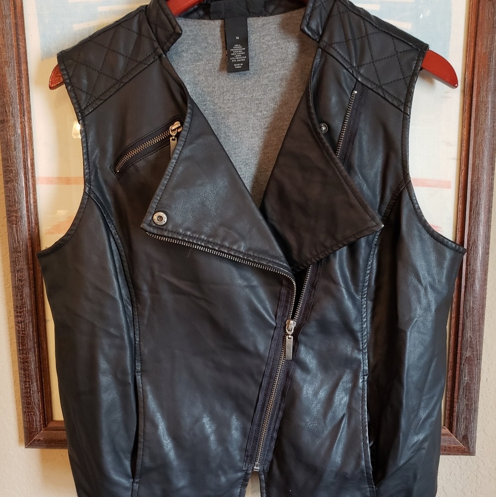 Ladies faux leather vest
